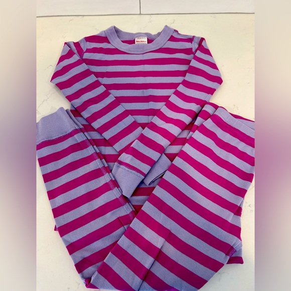 Hanna Andersson Other - Hanna Andersson Pajamas Stripes. Size 120 (6-7). Set. Top and matching bottom.
